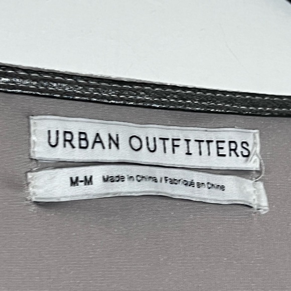 Urban Outfitters Marie Cinched V-Neck Velvet Top size M Medium - Picture 9 of 13